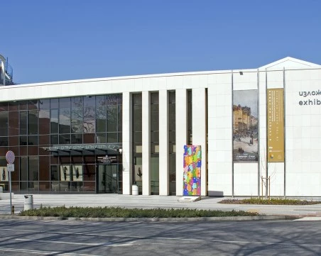 Локо открива специална изложба по случай 100-годишнината