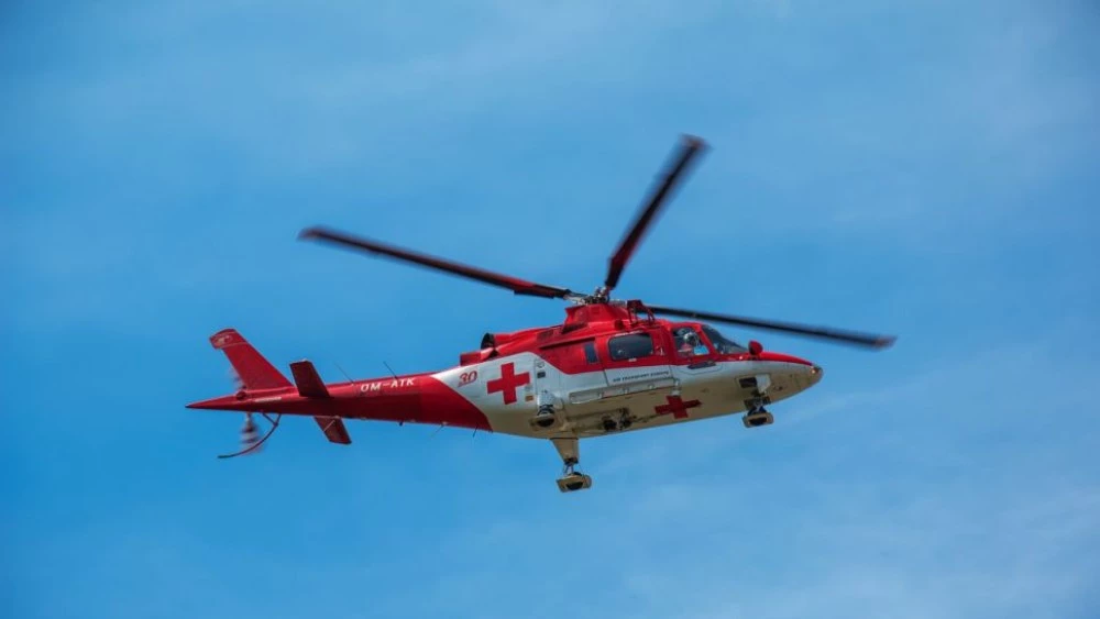 Транспортираха жена с въздушната линейка от Панагюрище до София