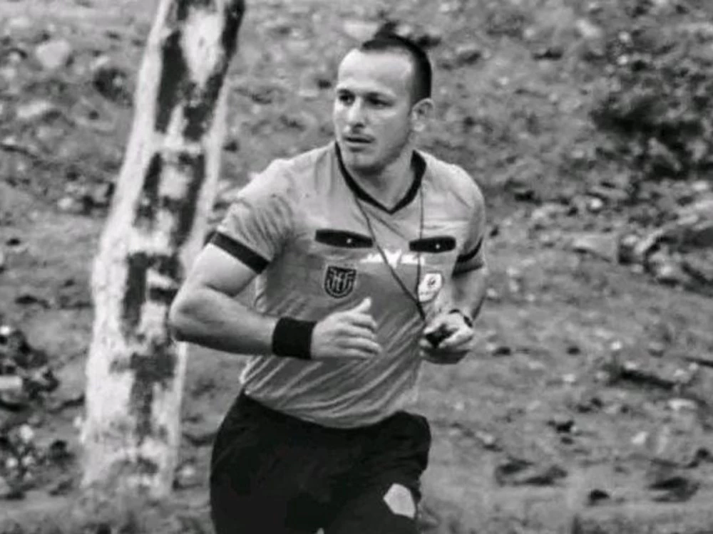 Убиха съдия по време на футболен мач