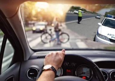 Гърция въвежда нови правила за шофьорите