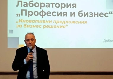 Проф. Владислав Попов: Училищните лаборатории са двигател на предприемаческо и технологично мислене