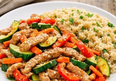 Здравословна рецепта: Свинско месо със зеленчуци и киноа