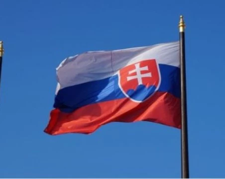 Словакия заплаши да блокира нови санкции срещу Русия, ако не получи гаранции за доставки на петрол