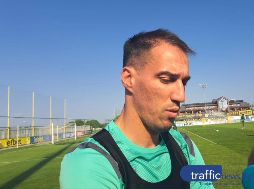 От Ботев отрекоха, че Ивелин Попов ще става спортен директор