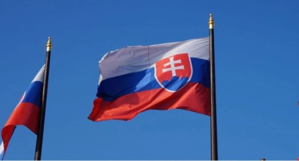 Словакия заплаши да блокира нови санкции срещу Русия, ако не получи гаранции за доставки на петрол