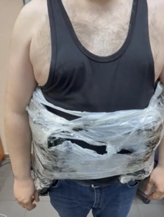 Задържаха мъж с над 5 кг марихуана на „Капитан Андреево