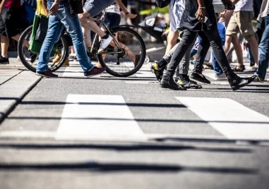 Демографският залез на Стария континент: До 2100 г. населението на ЕС ще се стопи с 53 млн. души