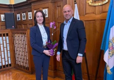 Кметът на Пловдив прие извънредния и пълномощен посланик на Словения Н.Пр. Наташа Бергел