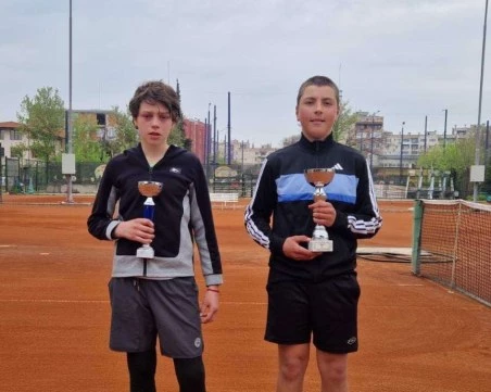 Пловдивски тенисист спечели титлата на Държавното първенство до 14 години, пловдивски триумф и на двойки