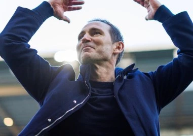 Ковънтри се завърна във Висшата лига след 25 години