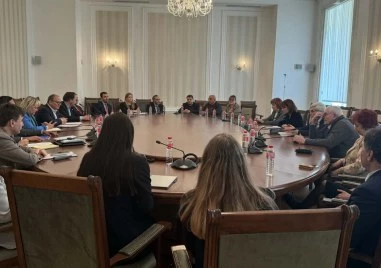 ЦИК се срещна с представители на ПАСЕ за изборите