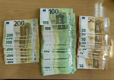 Списъци с имена и пари откри полицията броени часове преди началото на вота в Бяла Слатина