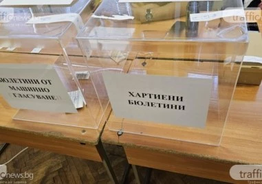 В четири секции в Ловешко преустановиха машинното гласуване, има и сигнал за купуване на гласове