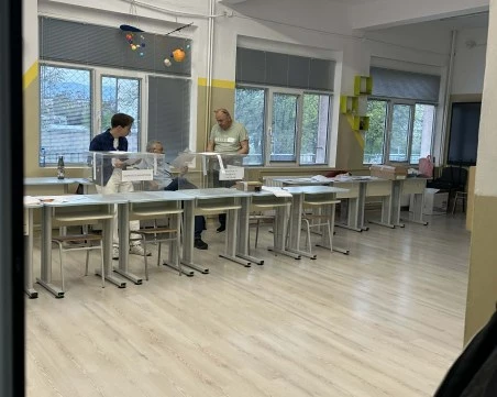 Изборният ден в Пловдив и областта започна