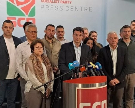 Маркет Линкс: БСП остава под чертата, пет партии влизат в парламента