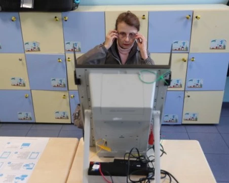 Варненка не успя да гласува, тъй като се оказа, че вече е дала вота си