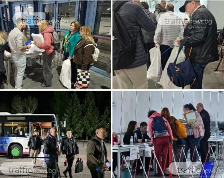 Започна маратонът в 16 РИК: Тичане, блъскане и нерви пред вратите на Панаира ВИДЕО