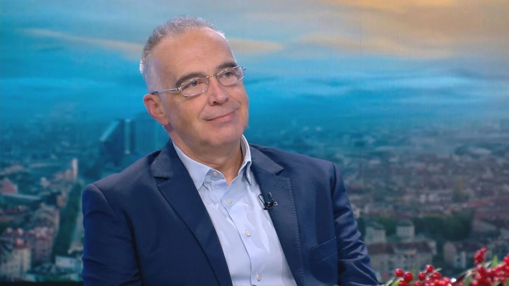 Антон Кутев: Правителство ще има до средата на май, Радев ще е премиер