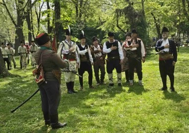 Ние помним: Пловдив се преклони пред героите на Априлското въстание