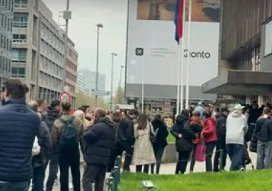 Рекордна активност в Германия и напрежение пред секциите в Испания