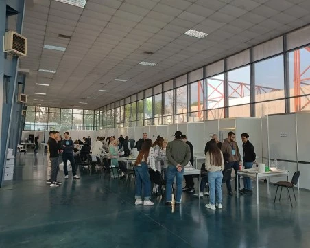 Без хаос в Панаира: Изборните протоколи на Пловдив град и област са обработени бързо и чисто