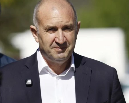 Чужди медии: Проруският експрезидент Радев е близо до голяма победа