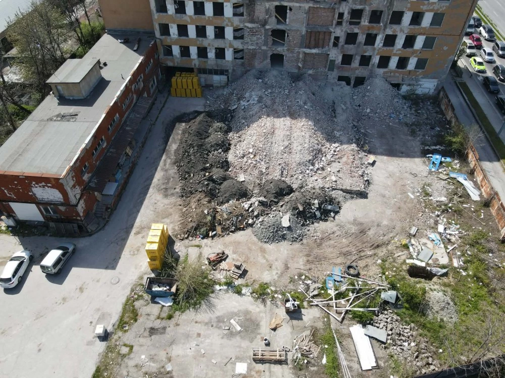 Козметичният гигант 