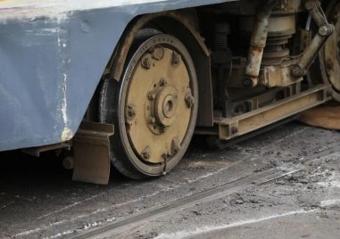 Два трамвая се сблъскаха в София