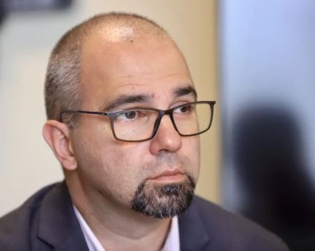 Първан Симеонов: Радев, Костадинов и сините са на един акъл за съдебната реформа