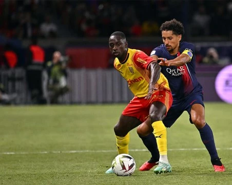 Три години по-късно отново Ланс застрашава титлата на ПСЖ