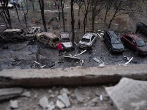 Руски атаки в Украйна убиха 6 души, 59 са ранени