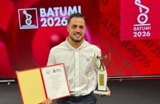 Карлос Насар е щангист номер едно в Европа за 2025 г.