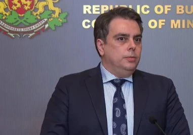 Асен Василев за Троянската война: Ако колегите от Да, България и ДСБ настояват, ще вляза от Хасково