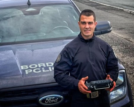 Граничен полицай помогнал при спасяването на хората от падналия автобус край Малко Търново