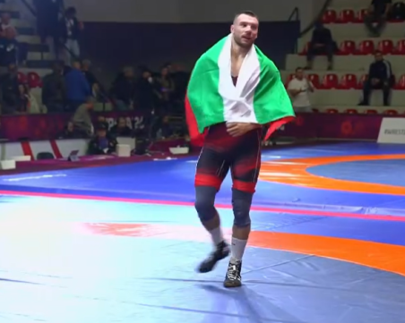 Кирил Милов донесе първи златен медал за България на Европейското по борба