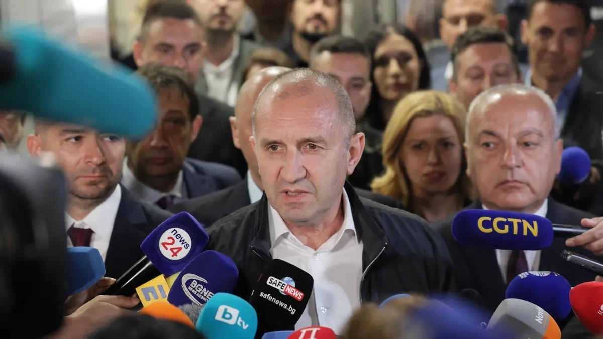 Хронограма на новата власт: Кога ще е първият звънец на парламента и клетвата на кабинета „Радев