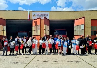 Бъдещи герои: Пловдивски ученици показаха умения при бедствия