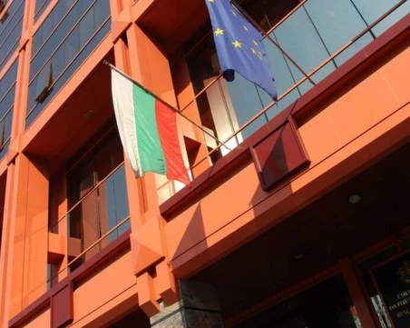 Сметната палата сезира НАП за нарушения за 1,3 млн. лева при плащания на членове на СИК