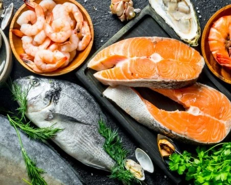 Сьомга или скумрия: Коя риба съдържа повече омега-3 и витамини