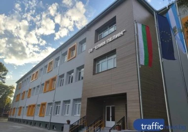 Пловдивско училище отбелязва 95-годишнина със спектакъл „Елина и приятели