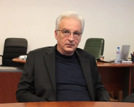 Арх. Петър Петров за разрухата в НИНКН: Стотици преписки неподписани, 153 от тях за инвестиционни намеси