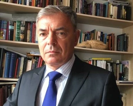 Проф. Сергей Игнатов предлага 20 април да е официален празник