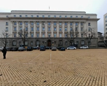 Радев ще е депутат от 25 МИР-София, Борисов - от Пловдив, Пеевски от Кърджали