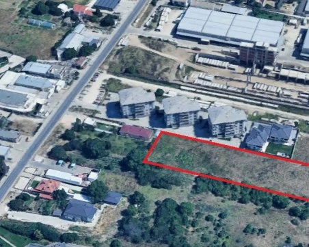 Вдигат 18-метрови сгради в 