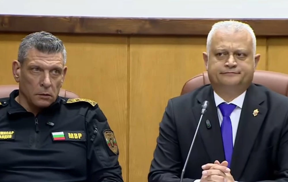 Министър Дечев: Изказвам пълната си подкрепа за Георги Кандев, нямам съмнения за неговата почтеност