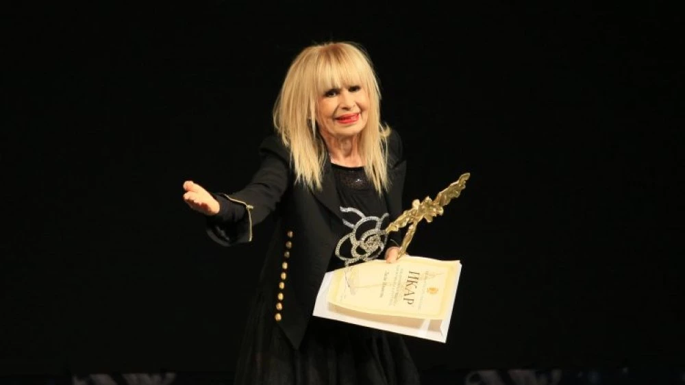 Поздравления за Лили Иванова за рождения ѝ ден от президента, министъра на културата и кмета на Пловдив