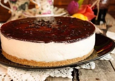 Лесна рецепта за класически чийзкейк