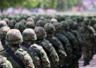 Сърбия също обмисля да върне задължителната казарма от следващата година
