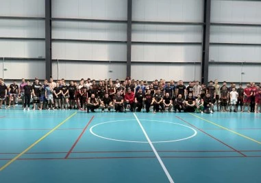 Открит спаринг обедини малки и големи в подкрепа на 11-годишния Дарко