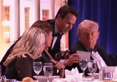 Тръмп след стрелбата: Беше доста травмиращо за Мелания, аз помислих, че е паднал поднос